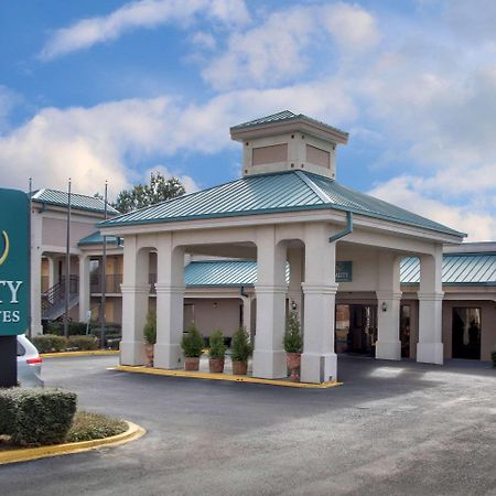 Quality Inn & Suites Clinton Exteriér fotografie