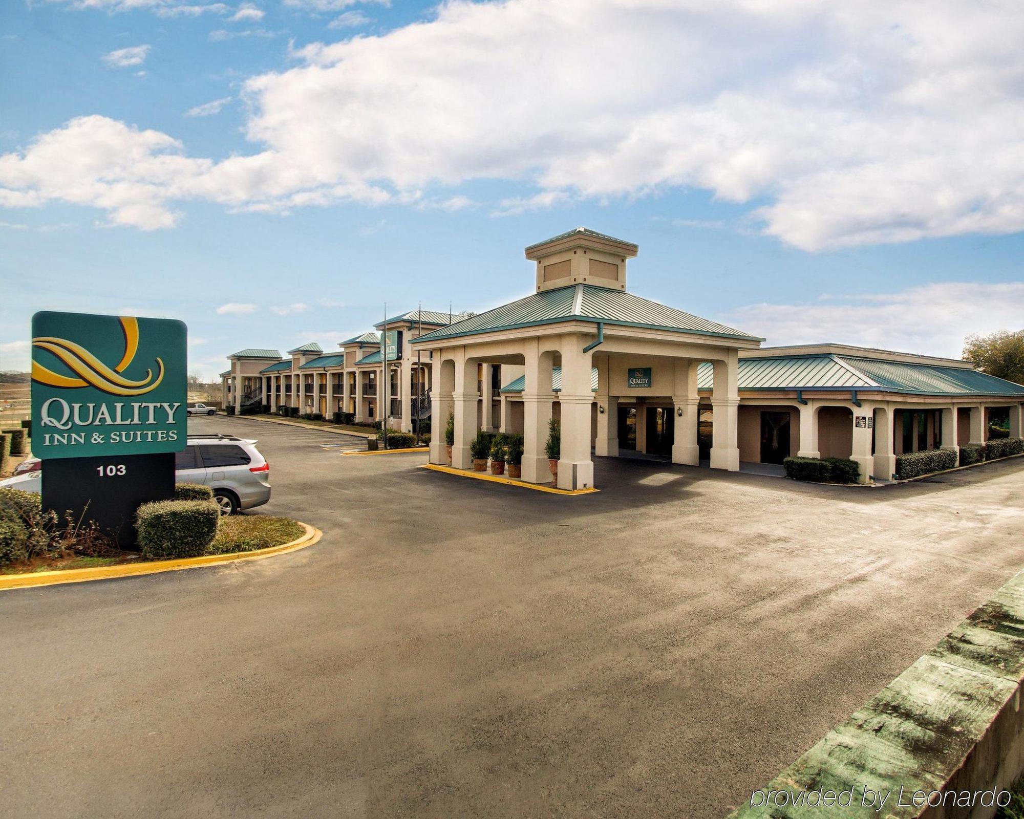Quality Inn & Suites Clinton Exteriér fotografie